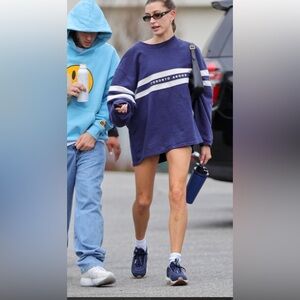 Nike Air Max 97 Navy and White Sneakers. Size 7.